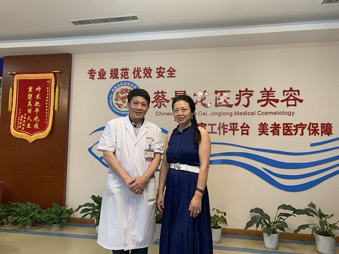 李玉静.jpg